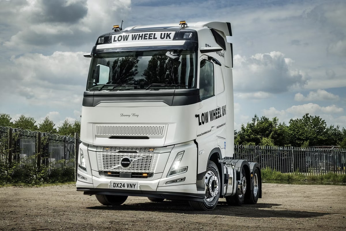 Volvo FH Aero Makes British Debut at Low Wheel UK