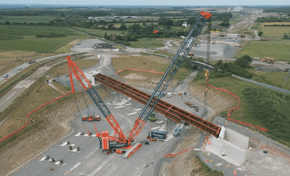 HS2 Completes Edgcott Road Bridge Lift