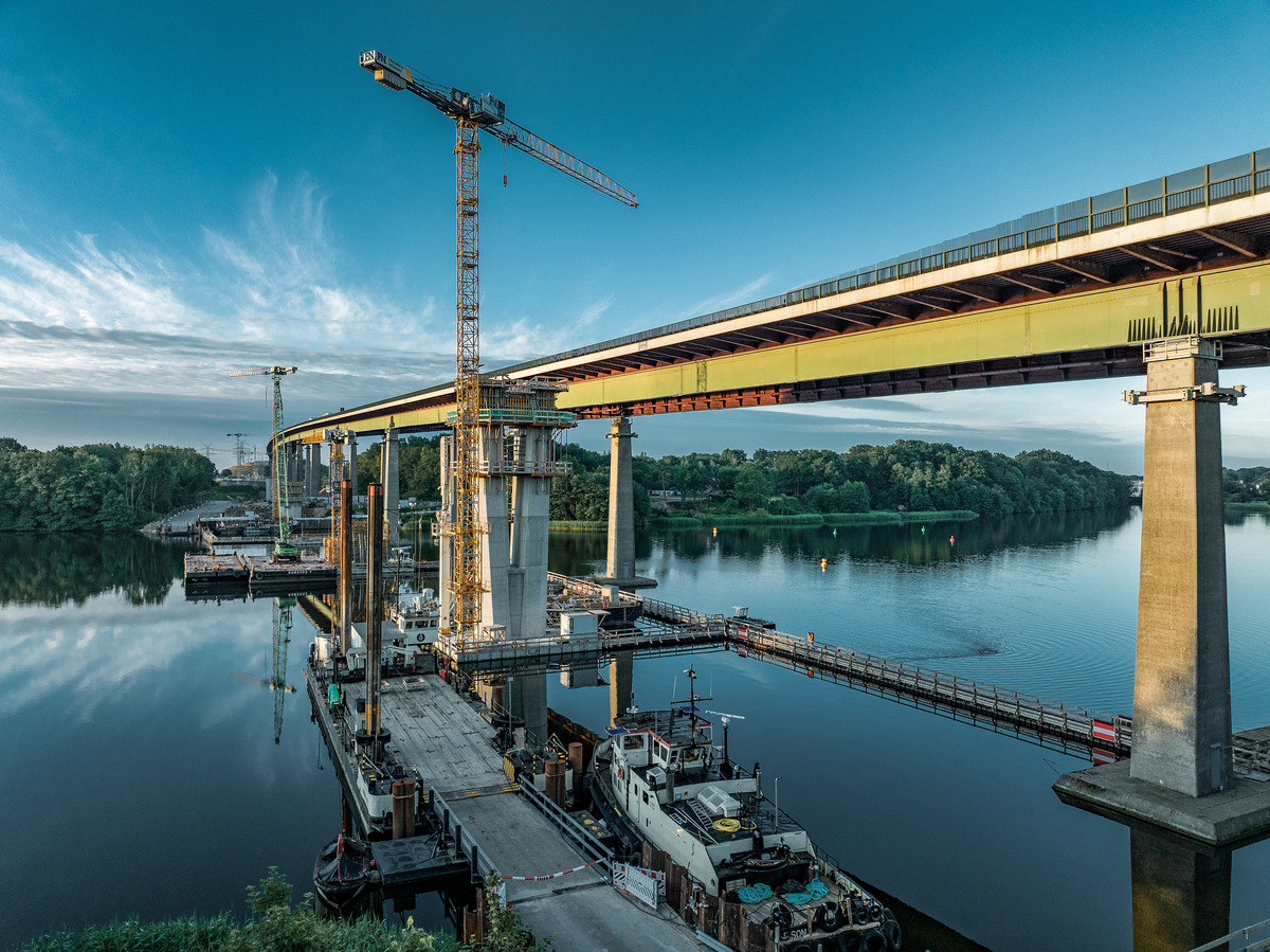 18 Liebherr Cranes Replace Rader High Bridge