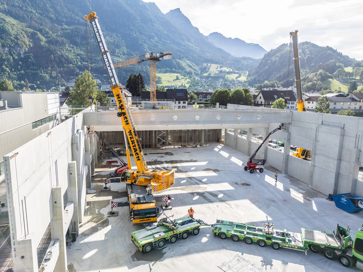 Haslach Tandem Hoist on Cellar Ceiling