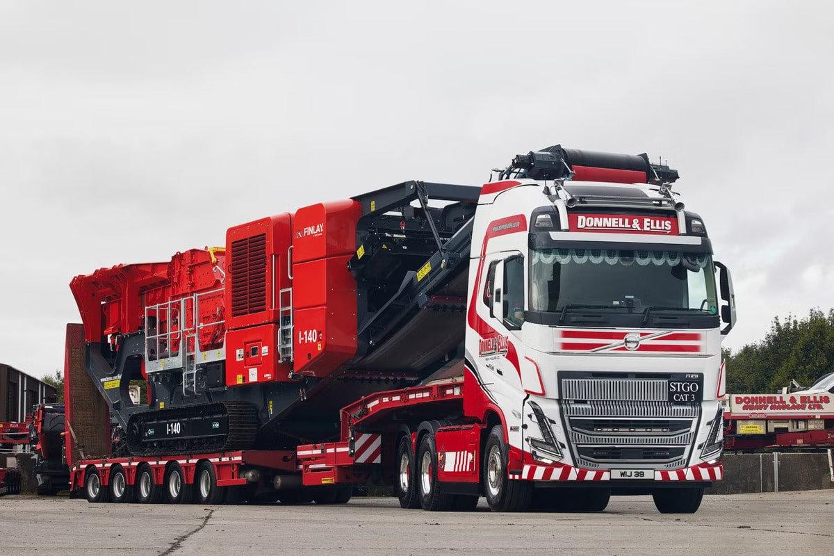 Volvo Trucks Makes Inroads at Donnell & Ellis