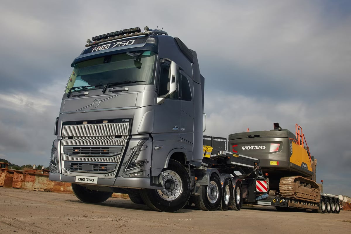 Heavy Haulage Volvo FH16 Joins HJB Plant Hire's Fleet